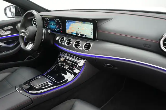 Mercedes-Benz E Class view 7