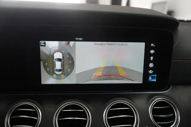 Mercedes-Benz E Class view 15