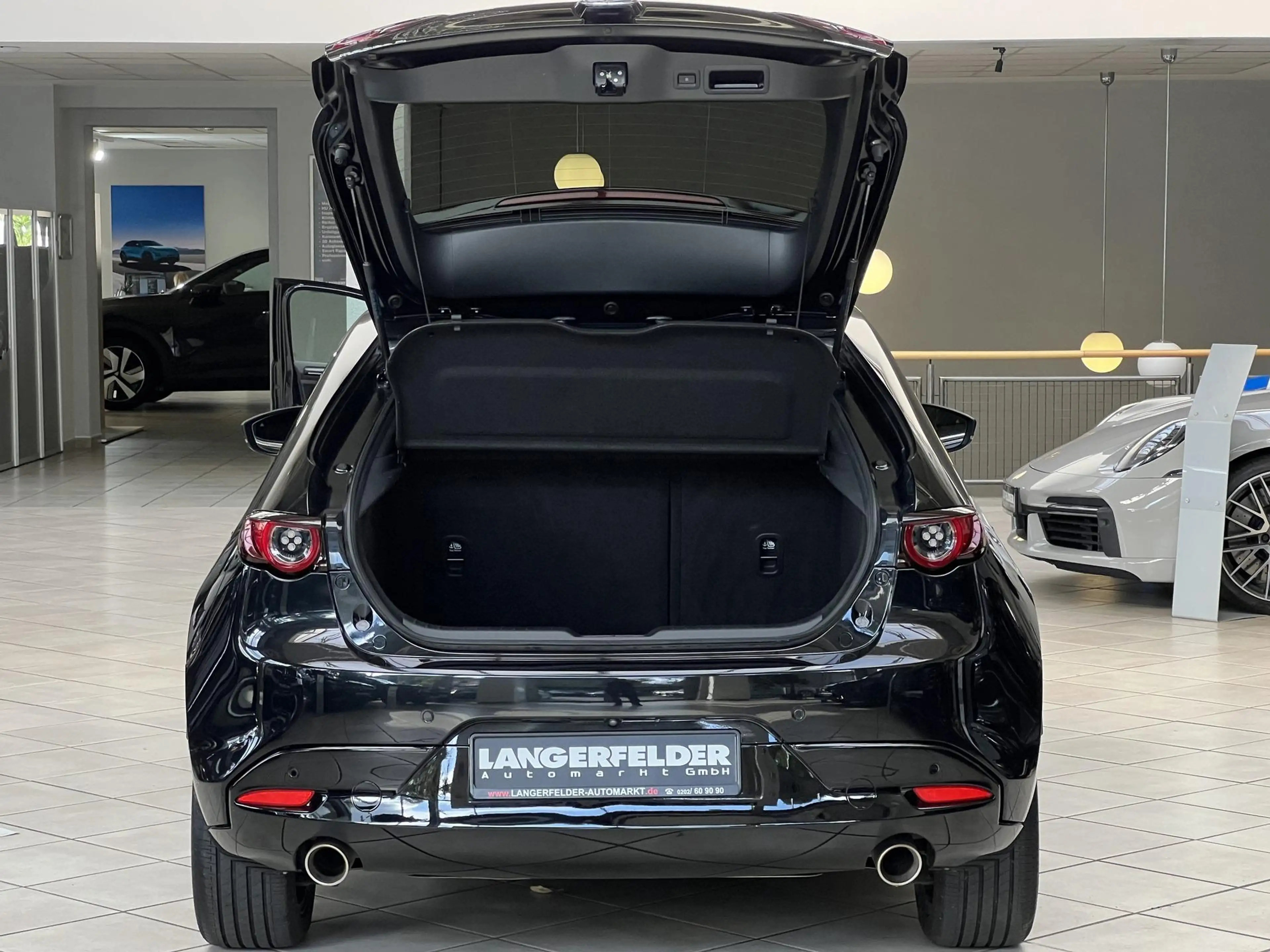 Mazda 3 3 5-Türer Selection|AWD|BOSE|MATRIX|HUD|360° — photo 5