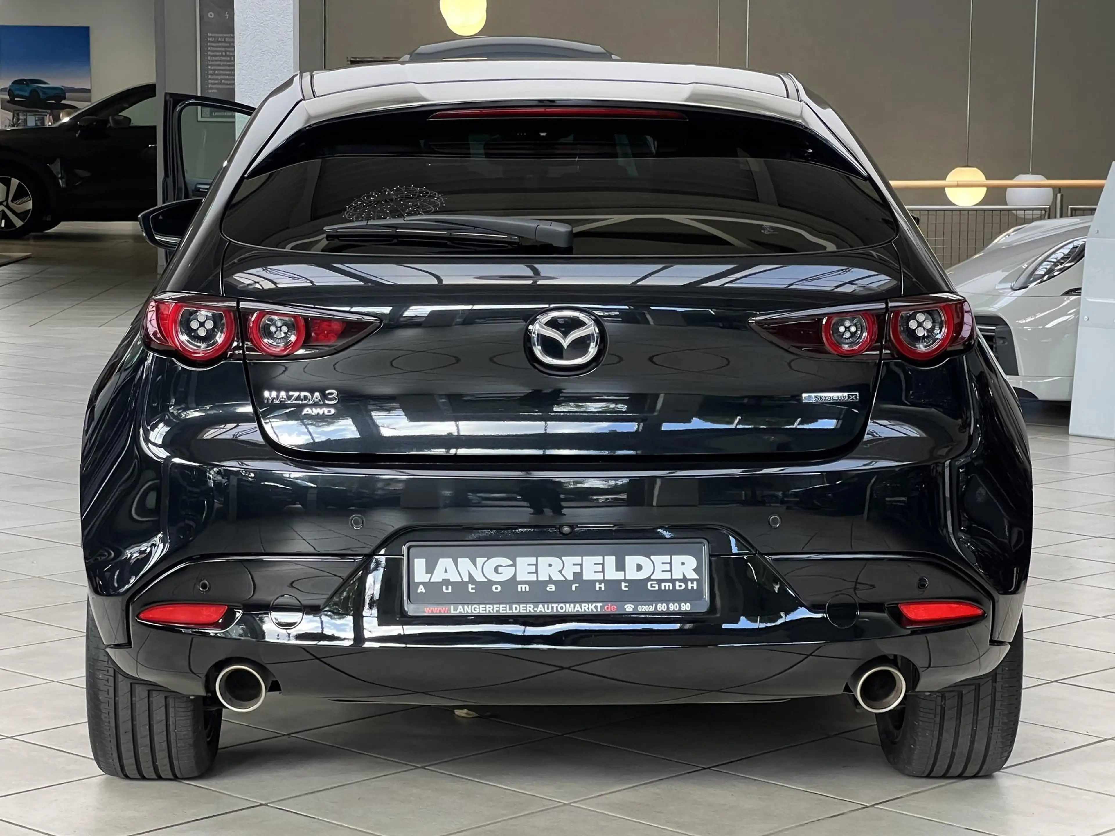 Mazda 3 3 5-Türer Selection|AWD|BOSE|MATRIX|HUD|360° — photo 4