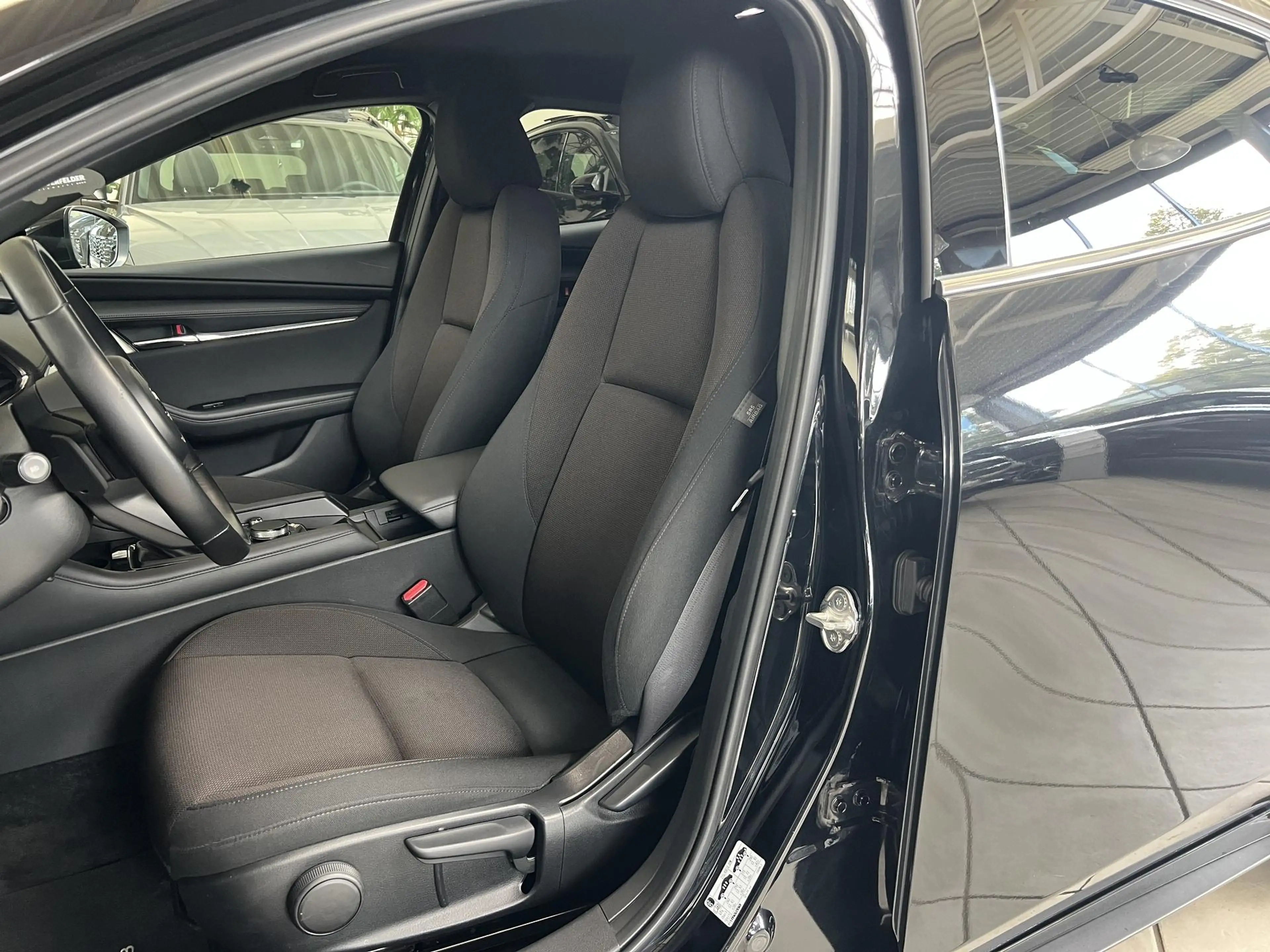 Mazda 3 3 5-Türer Selection|AWD|BOSE|MATRIX|HUD|360° — photo 14