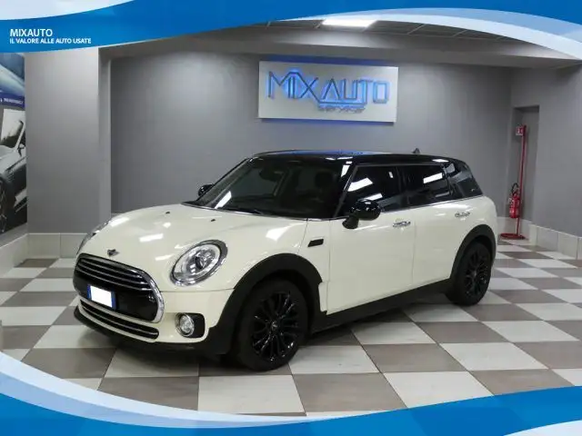 MINI Cooper D Clubman 2.0 150 CV AUT EU6B DPF
