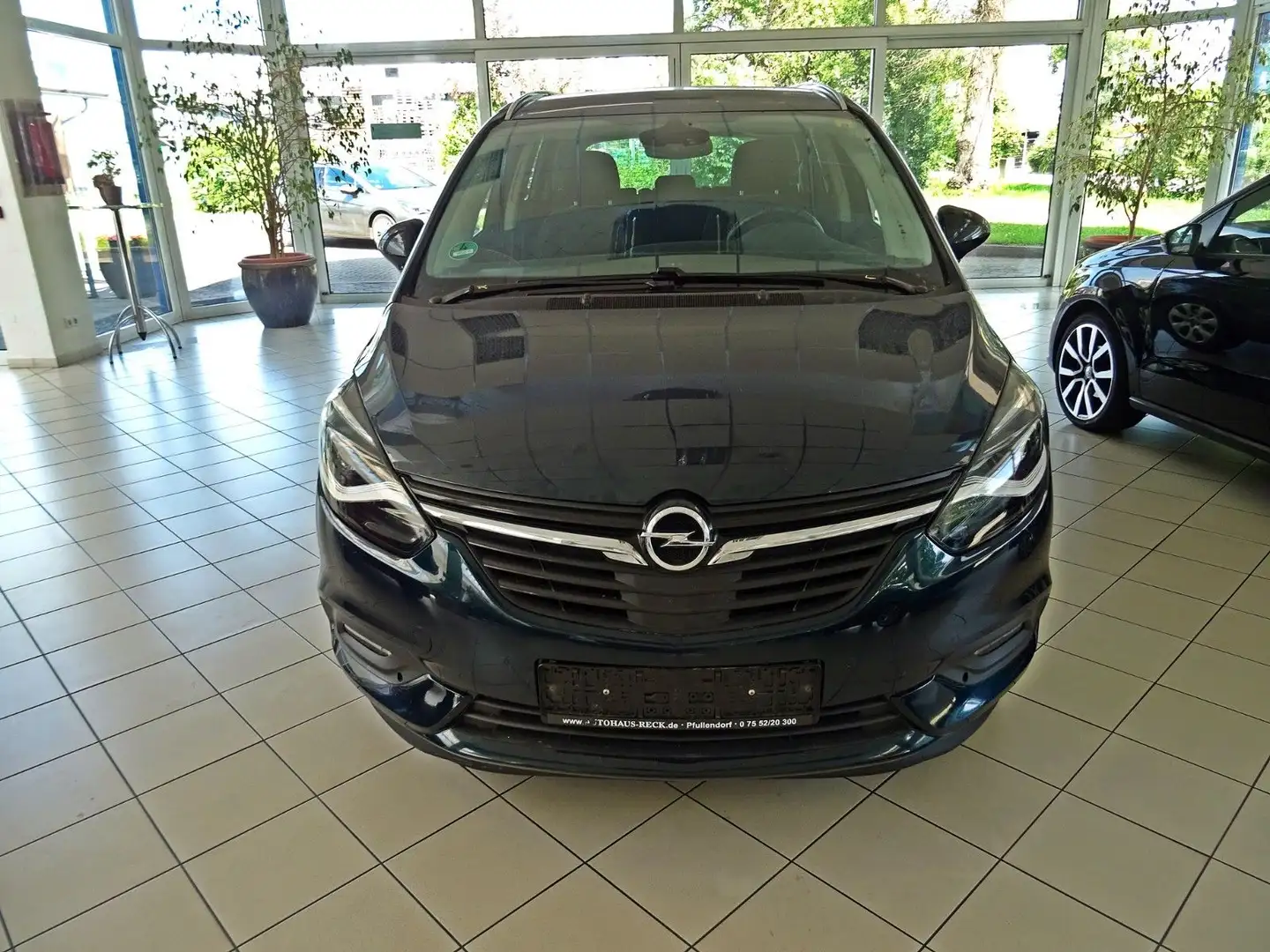 Opel Zafira C Business Innovation 7-Sitzer Automatik Grün - 2