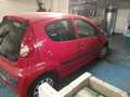 Peugeot 107 Rood - thumbnail 1