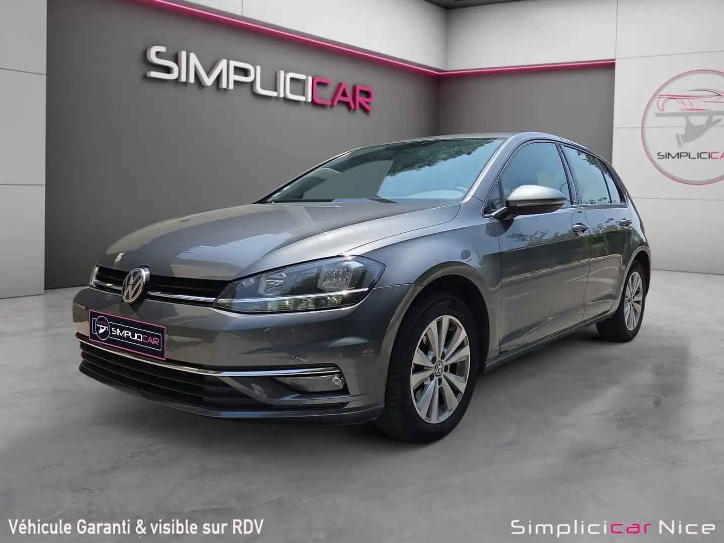 Volkswagen Golf First Edition Gris - 1