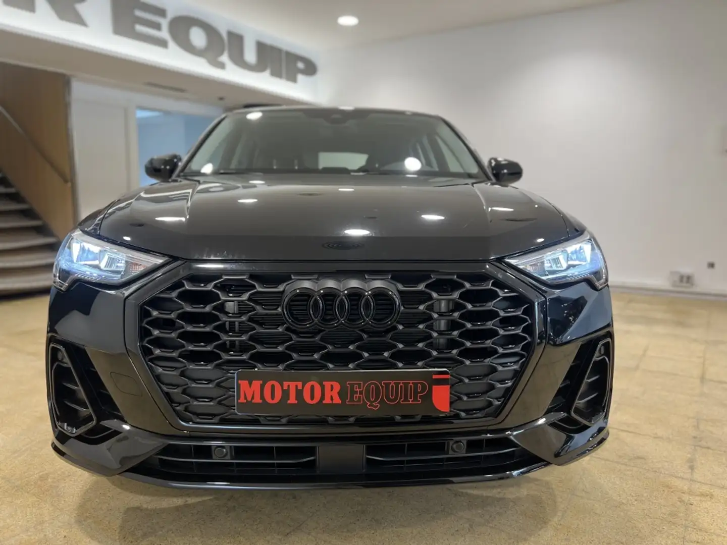 Audi Q3 Sportback 45 TFSIe Black line S-tronic Negro - 2
