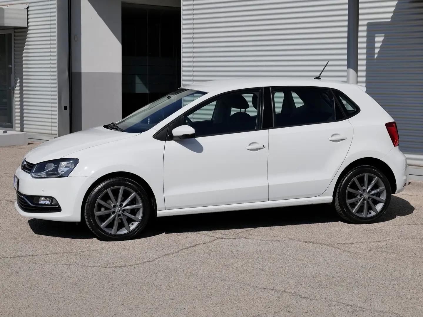 Volkswagen Polo 1.4 Tdi 90cv 5p Highline Dsg Wit - 2