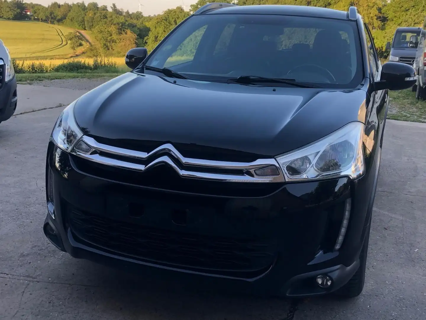 Citroen C4 Aircross Tendance 2WD AHK Schwarz - 1