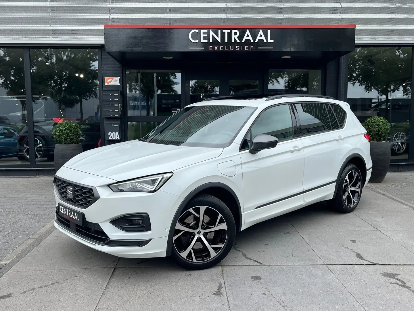 SEAT Tarraco 1.4 TSI e-Hybrid PHEV FR 245PK|Pano|Memory|Camera| Wit - 1