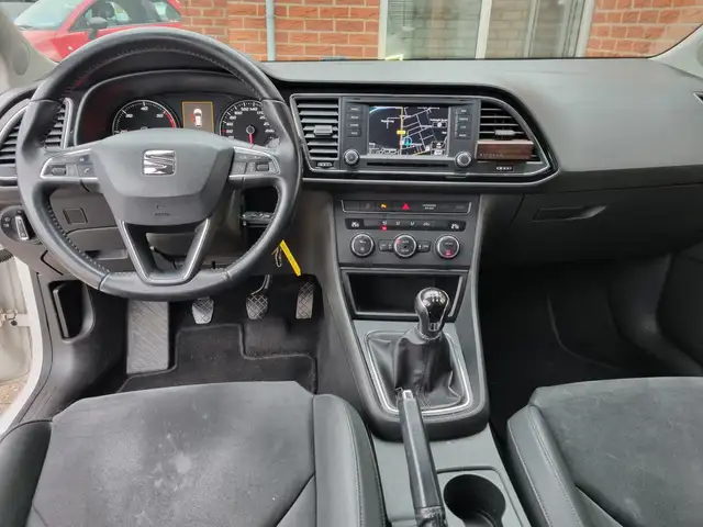 Seat Leon Leon view 6