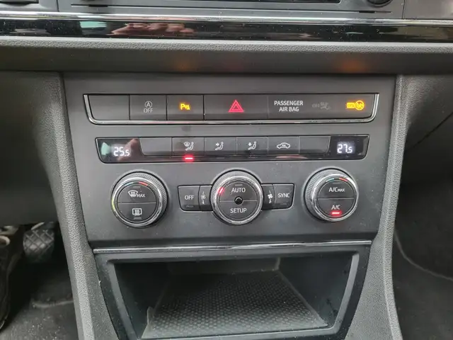 Seat Leon Leon view 15