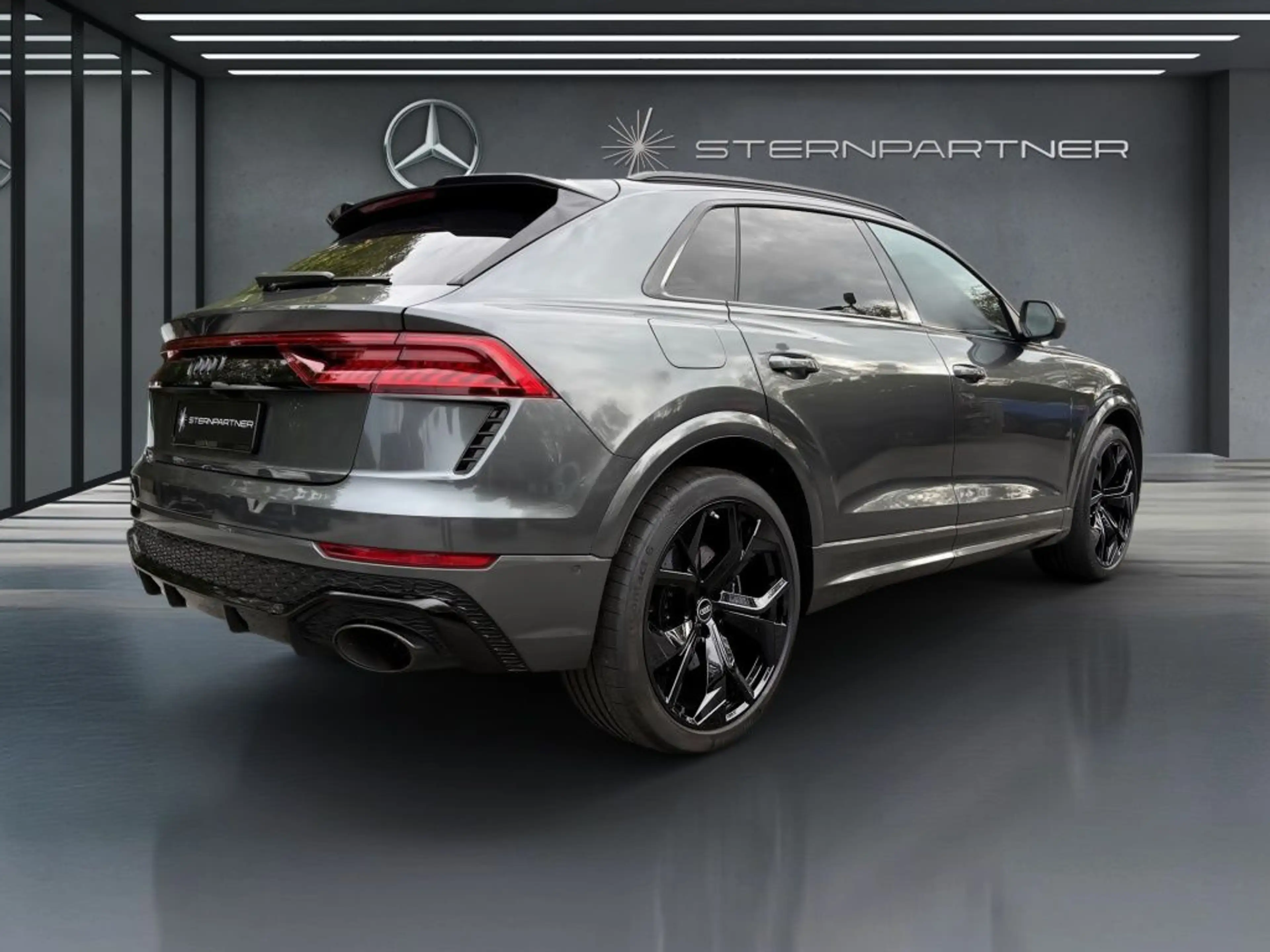 Audi RS Q8 RS Q8 4.0 TFSI quattro CARBON+PANO+AHK+HUD+MATRI — photo 13