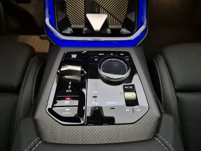 BMW X3 view 9