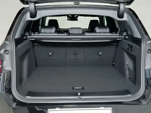 BMW X3 view 13
