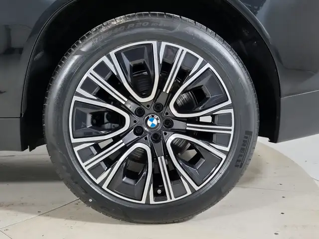 BMW X3 view 14