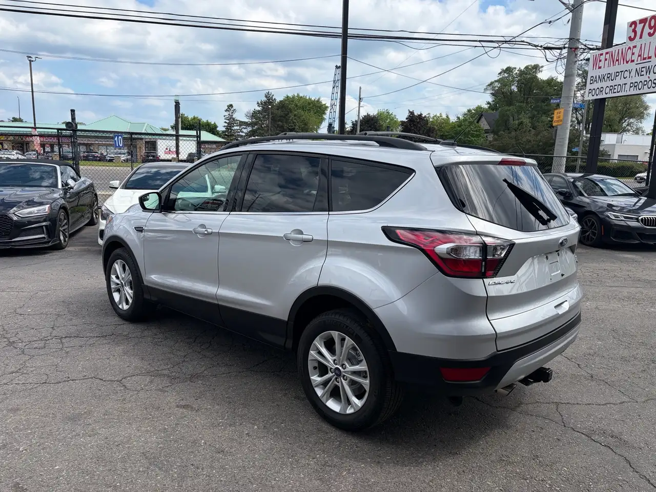 Ford Escape снимка Ford Escape