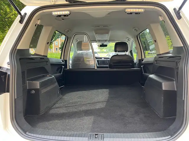 Volkswagen Touran 2,0 TDI 2Sitze DSG 1.Besitz, ÖAMTC Test, Abstan...