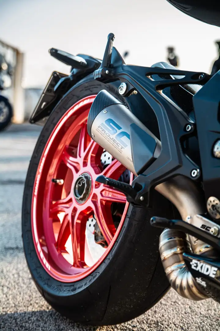 MV Agusta Brutale 800 REPARTO CORSE LIMITED EDITION Rojo - 2
