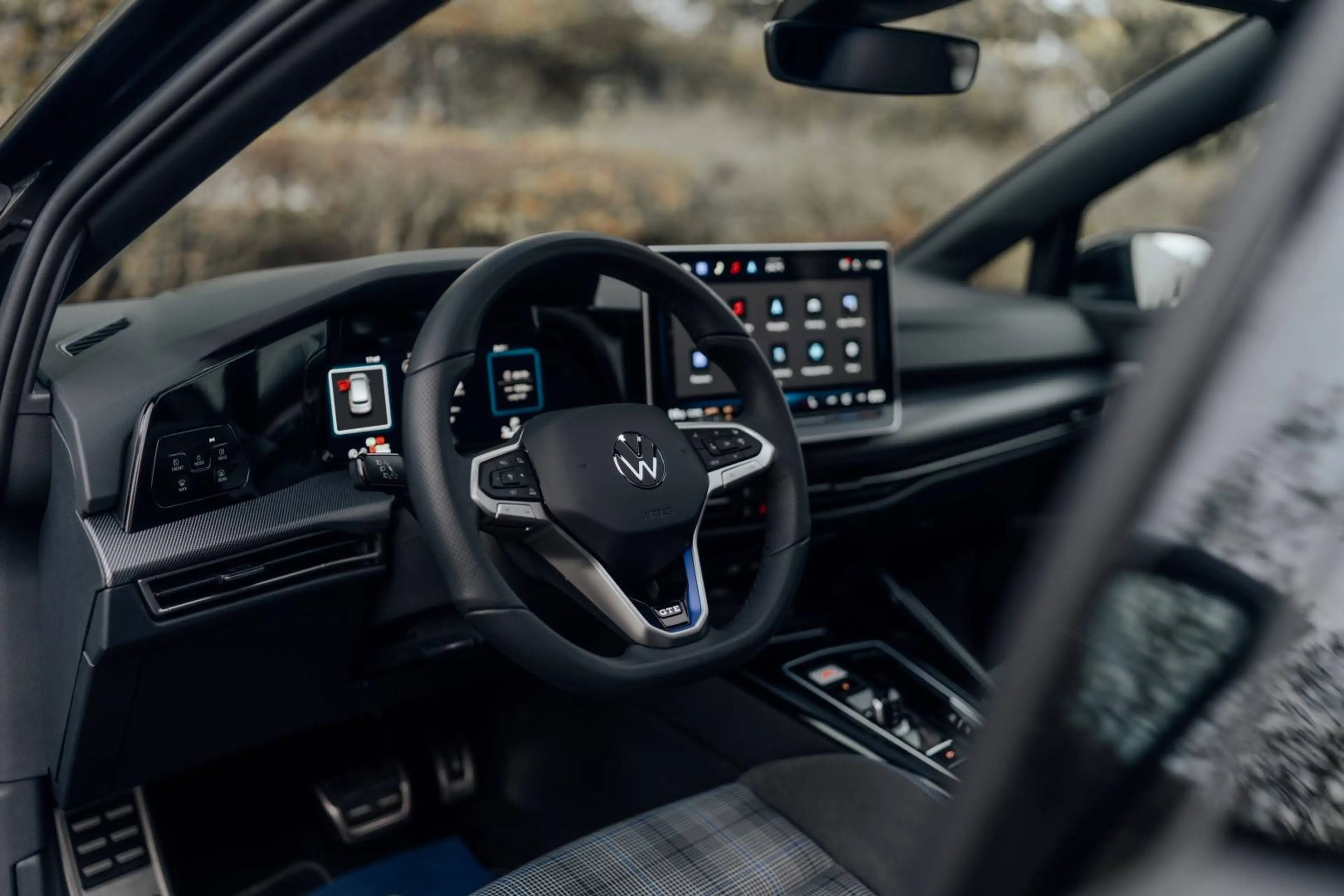 Volkswagen Golf GTE PANO | ACC | 360 CAMERA | HUD — photo 20