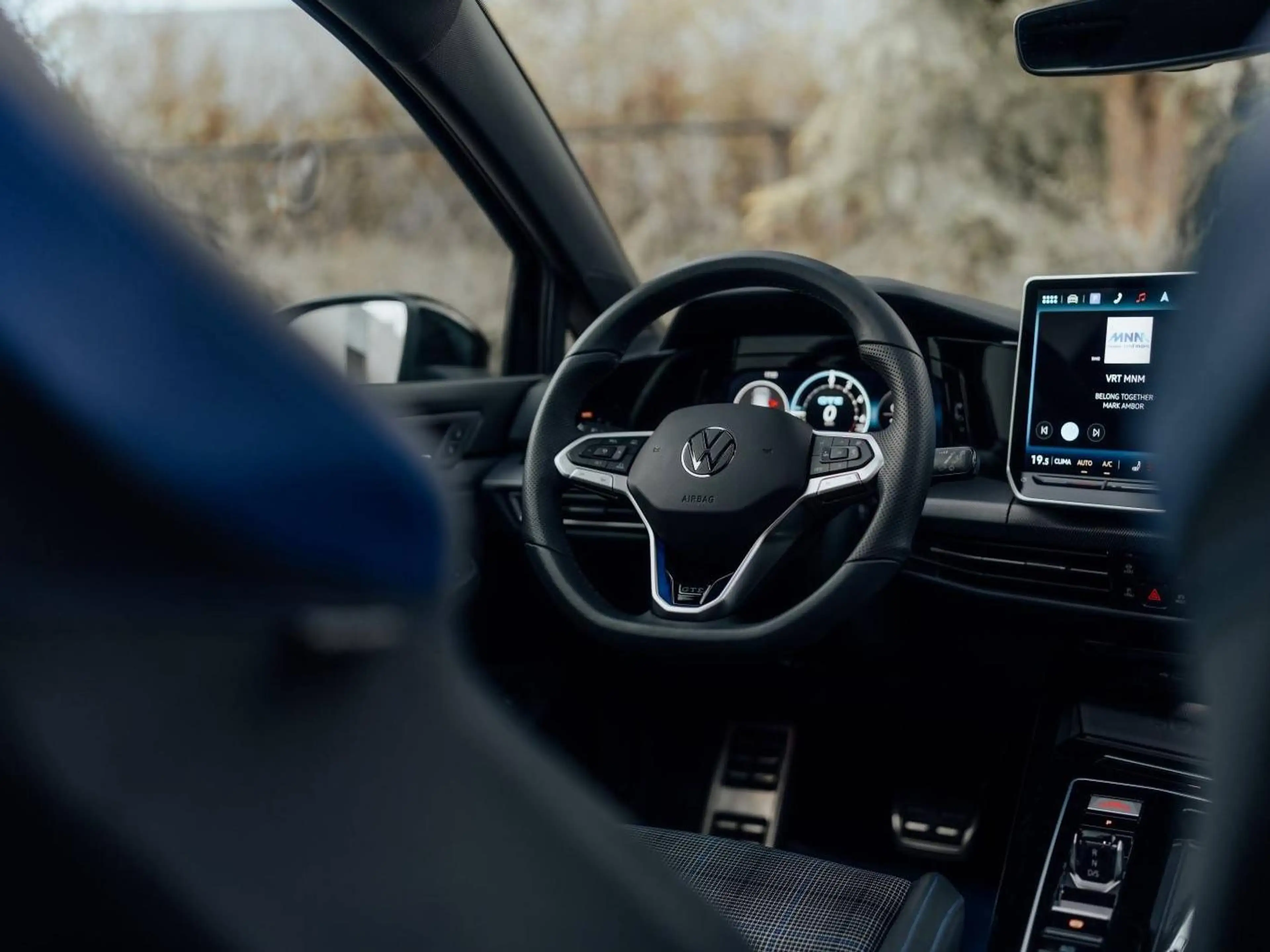 Volkswagen Golf GTE PANO | ACC | 360 CAMERA | HUD — photo 21