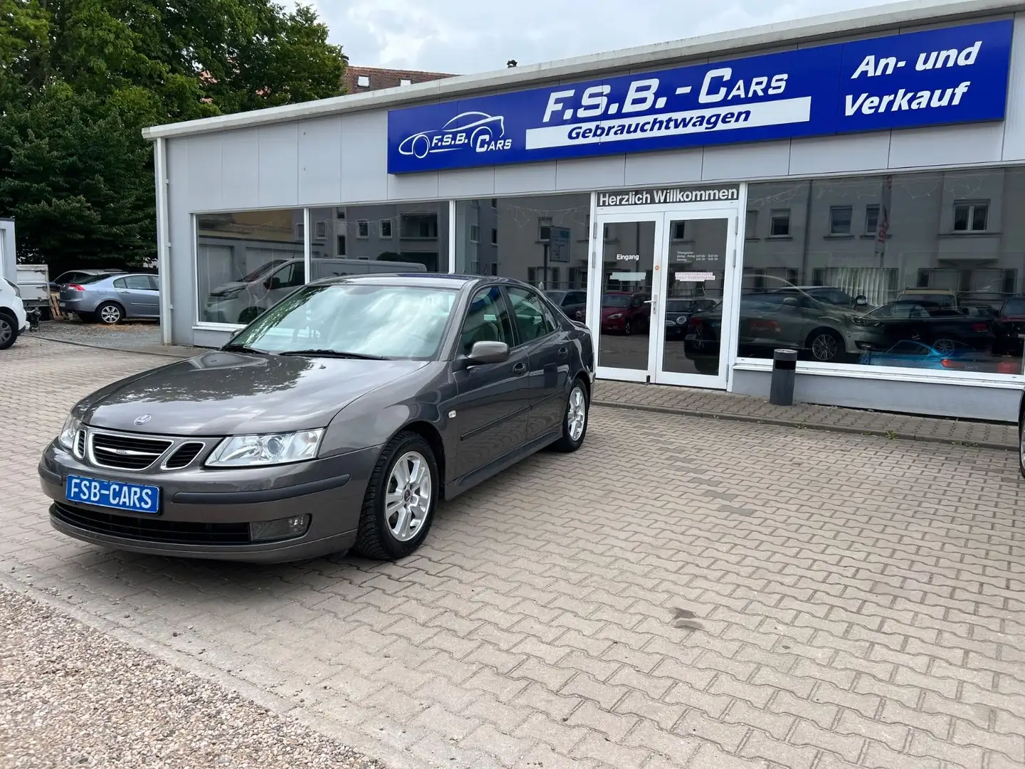 Saab 9-3 Lim. 1.9 TiD Vector Leder Klimaanlage 1-Hand Grau - 2