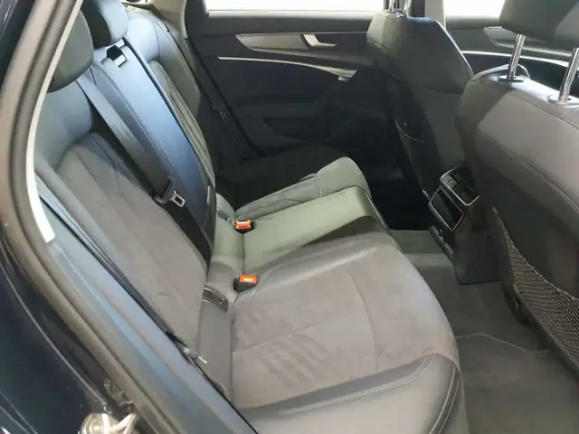 Audi A6 view 14