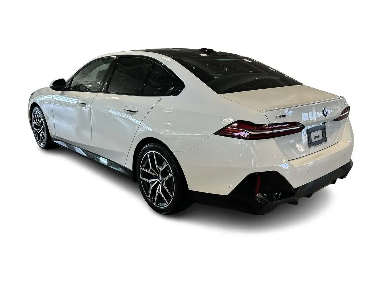 BMW 5 Series снимка BMW 5 Series