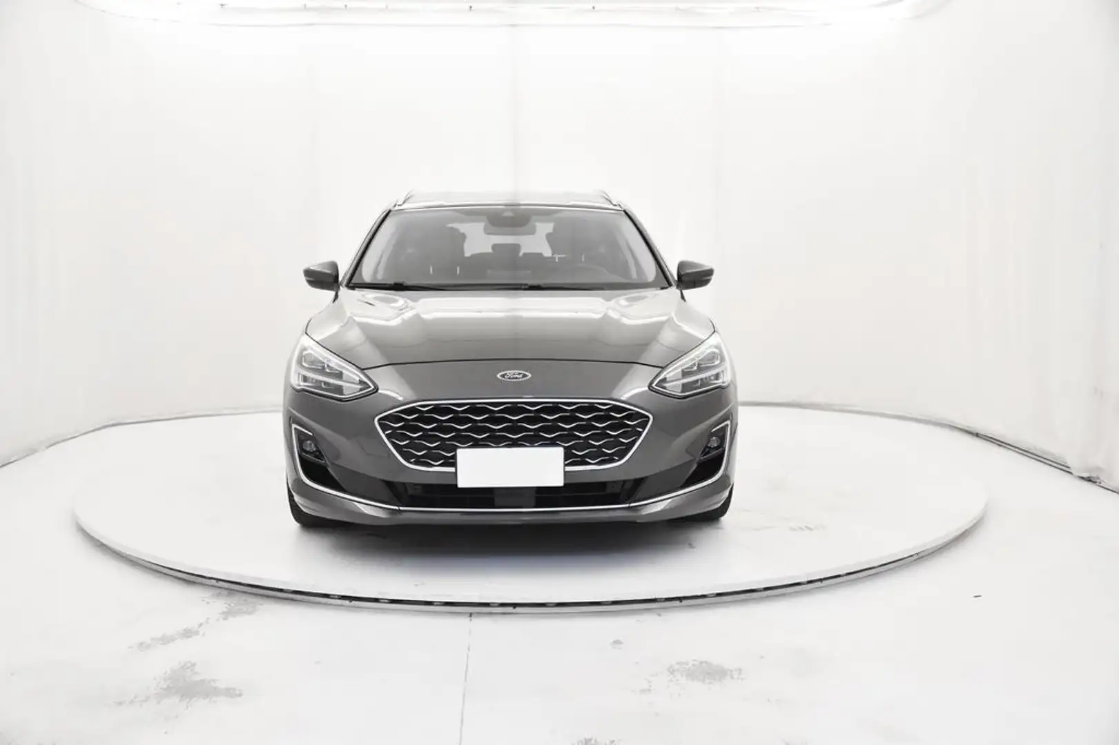 Ford Focus SW 1.5 ecoblue Vignale Co-pilot s&s 120cv auto Grigio - 2