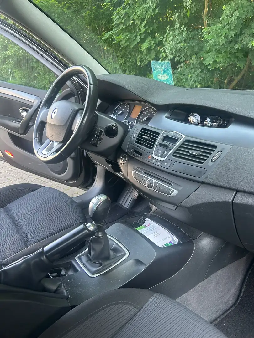 Renault Laguna 2.2 dCi FAP Exception - 1