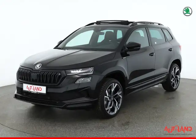 Skoda Karoq Sportline 1.5 TSI DSG Matrix ACC AHK Pano