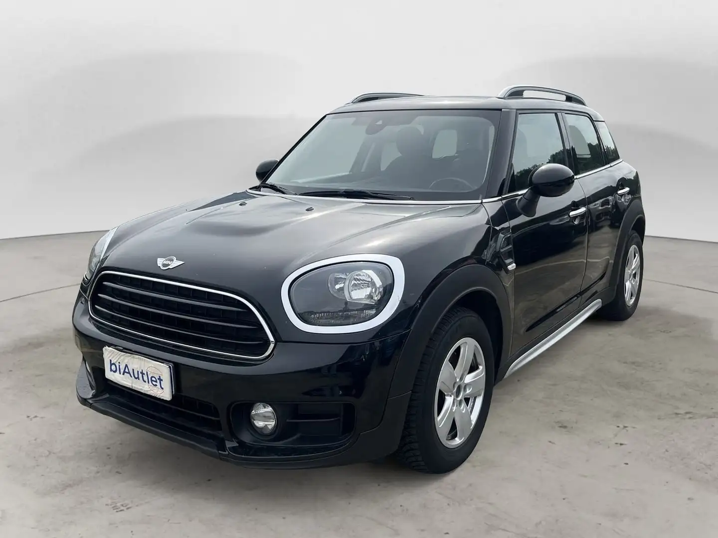 MINI Cooper D Countryman Mini Countryman 2.0 Cooper D Jungle Zwart - 1