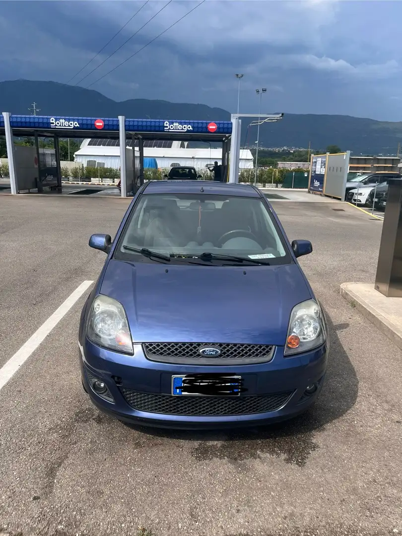 Ford Fiesta Ford Fiesta 1.6 TDCi NEOPATENTATI - 1