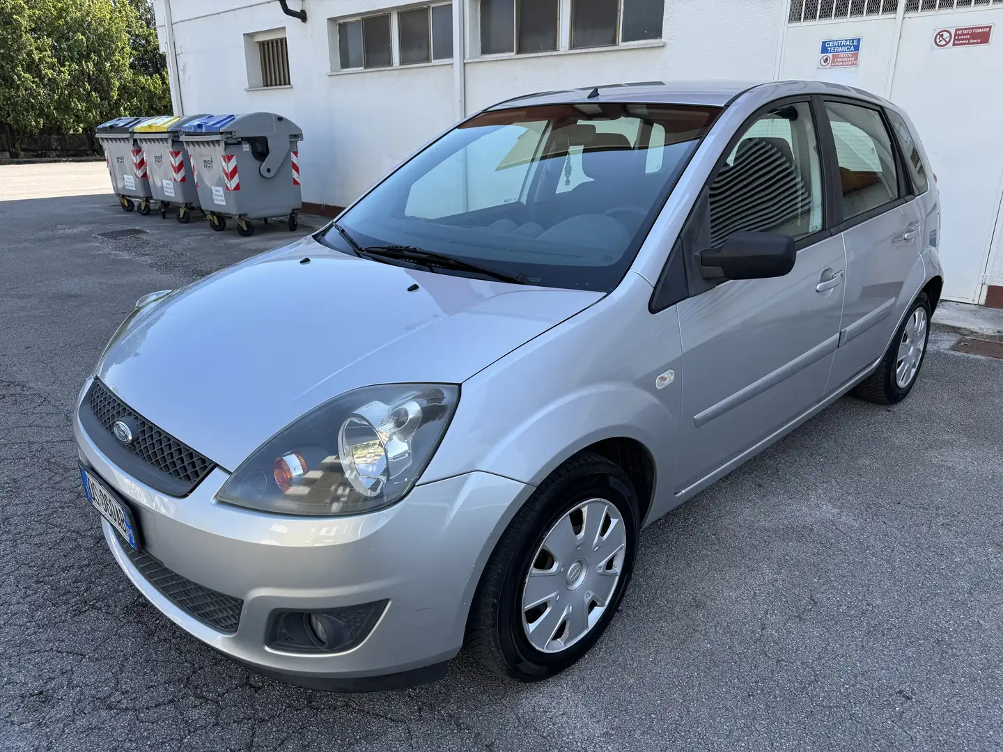 Ford Fiesta con solo 92.000km - 1