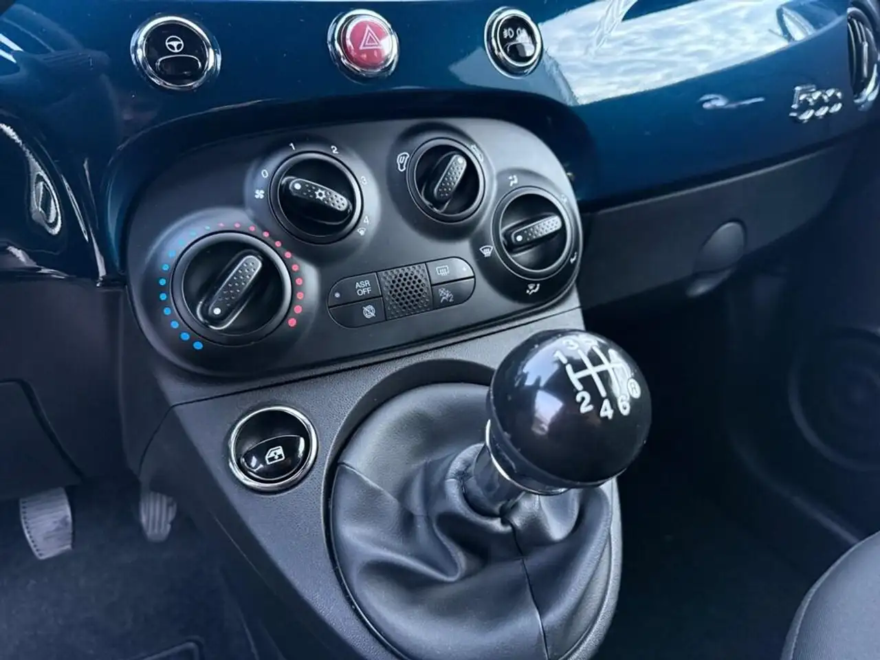 Fiat 500 500C 1.0 hybrid Dolcevita 70cv 18