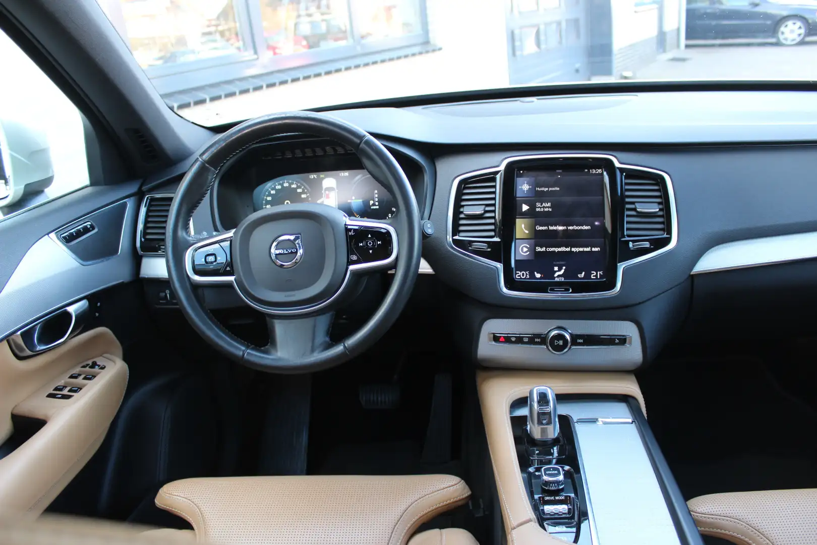 Volvo XC90 2.0 T8 Twin Engine AWD Inscription Luchtvering | B Hnědá - 2