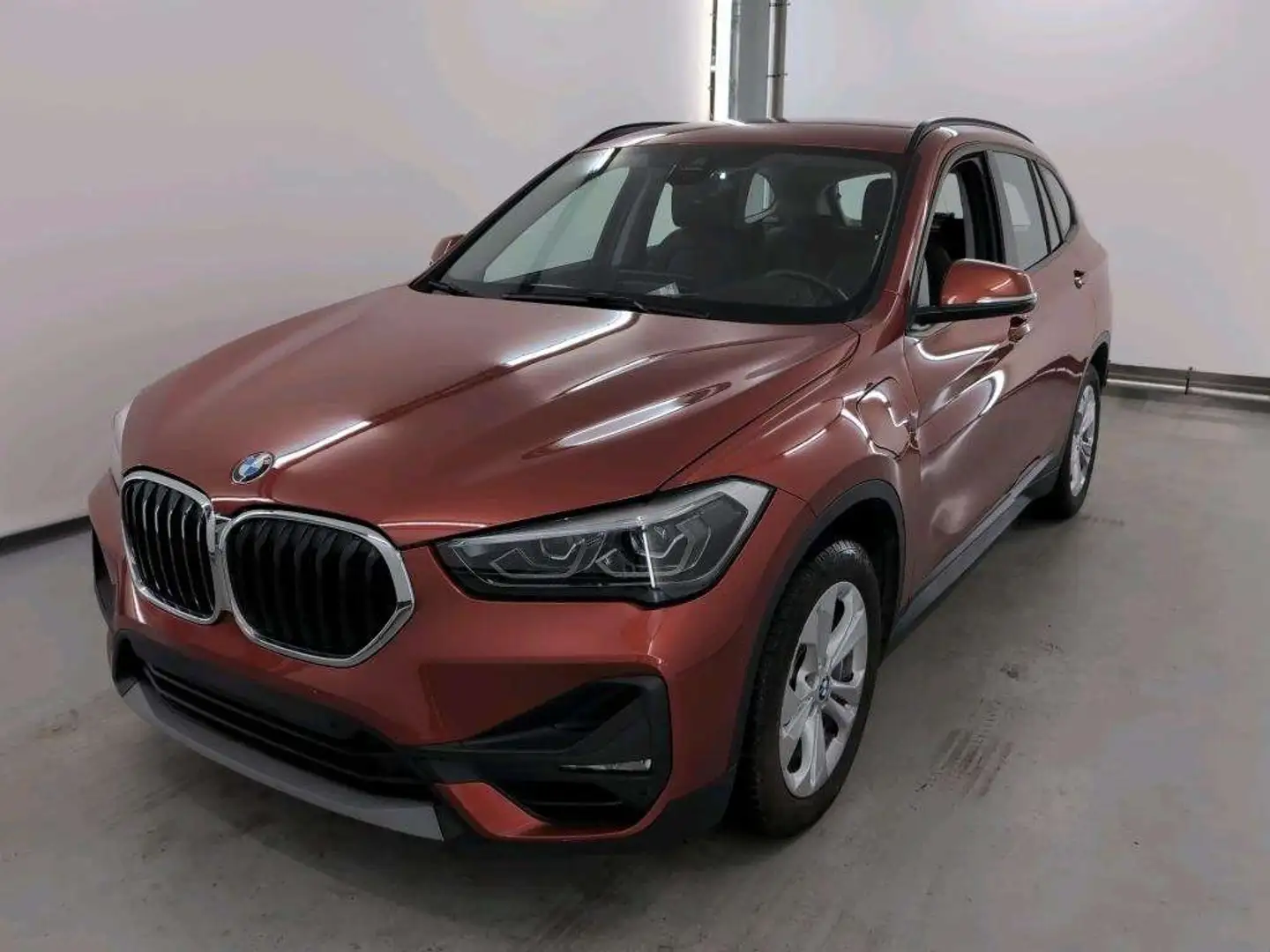BMW X1 25e Xdrive ***NAVI-CUIR-LED-HEAD UP DISPLAY*** Orange - 2