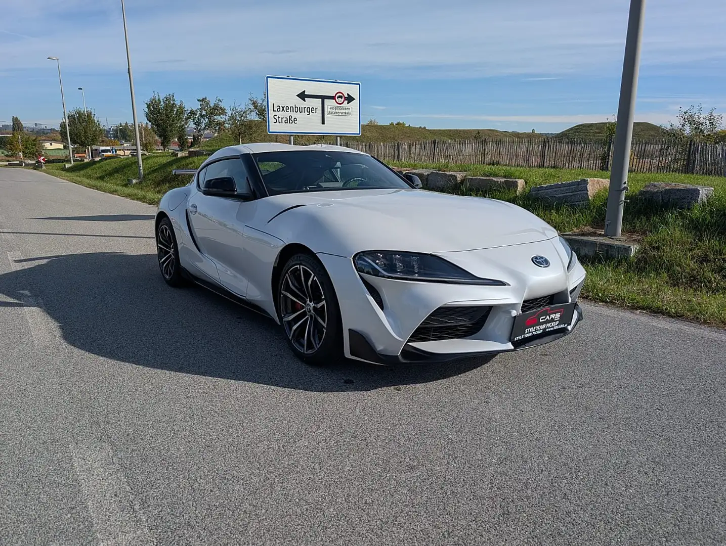 Toyota Supra GR 2,0 Aut.-Head-Up Display, JBL, Vollleder, Se... Weiß - 2