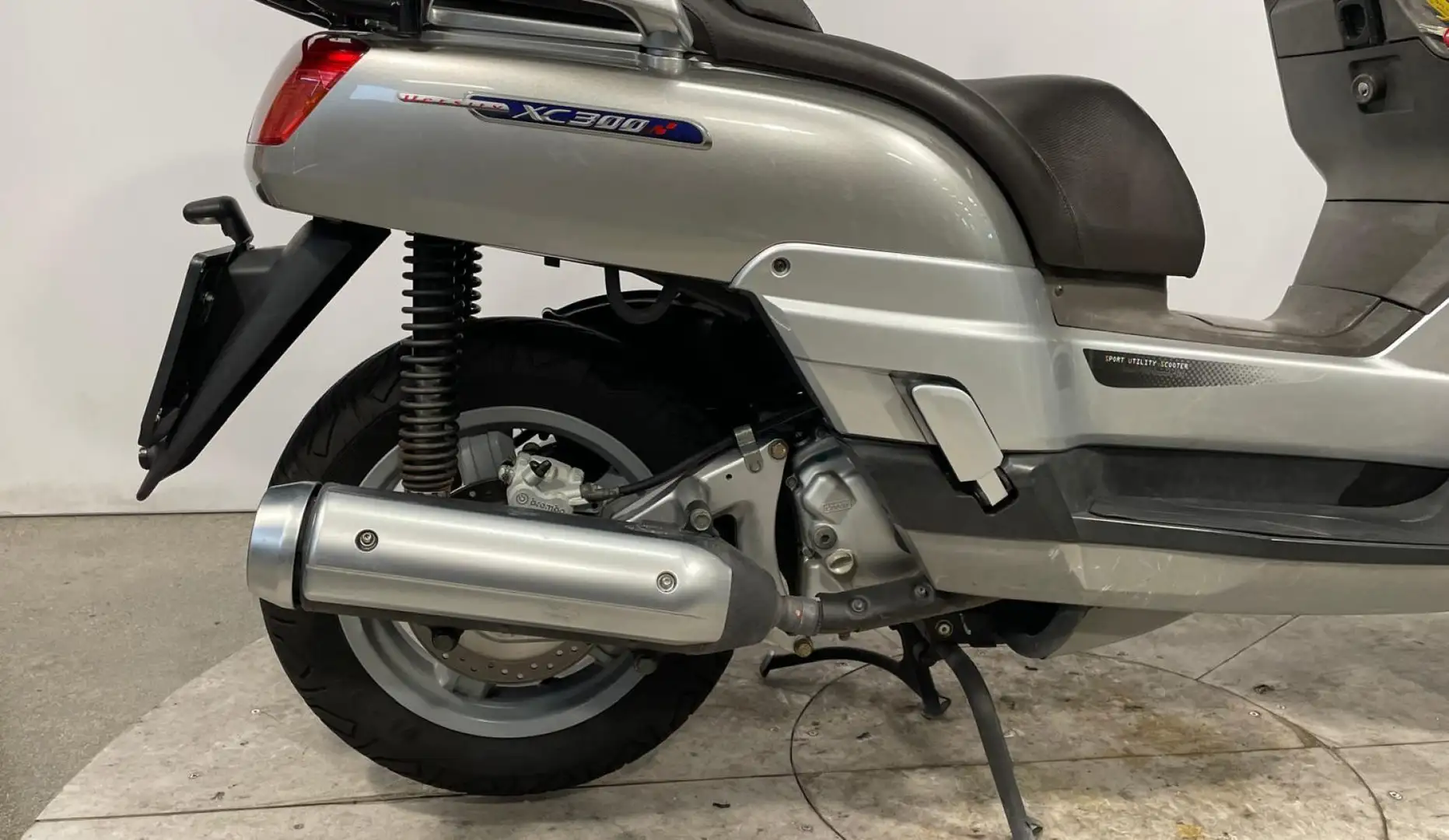Yamaha XC 300 Versity 2004 + BAULETTO YAMAHA Bronzo - 2