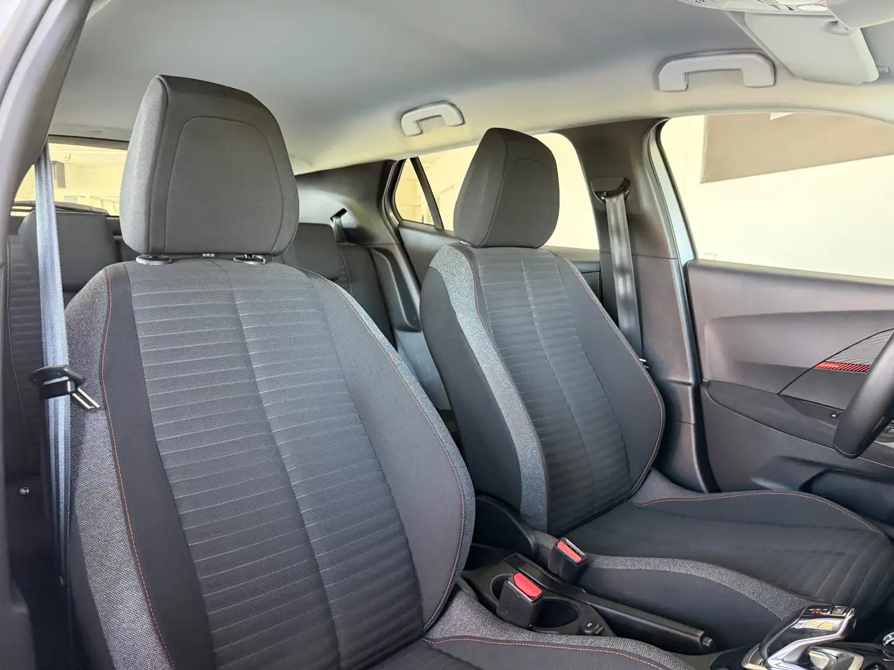 Peugeot 2008 2008 — photo 22