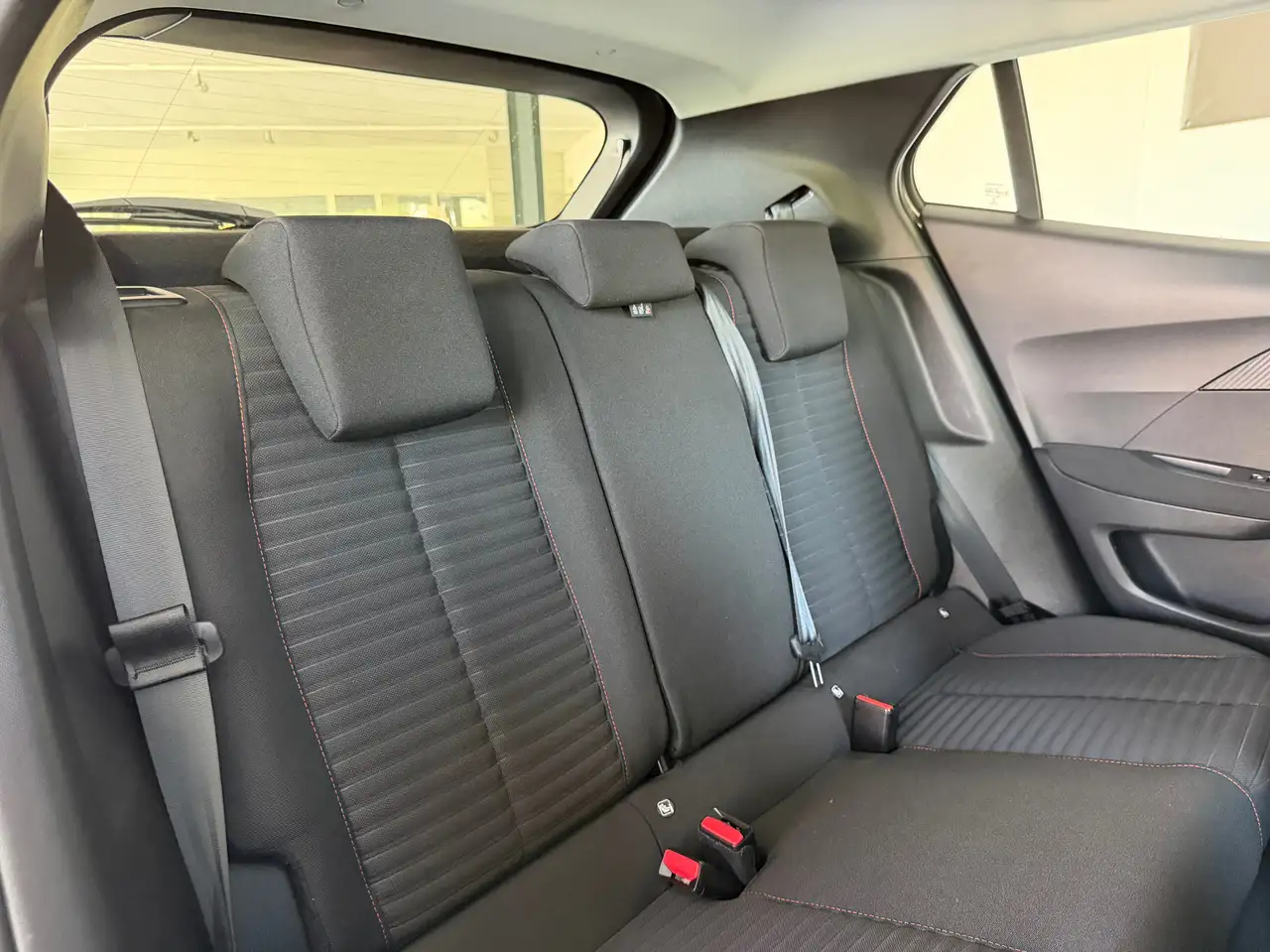 Peugeot 2008 2008 — photo 24
