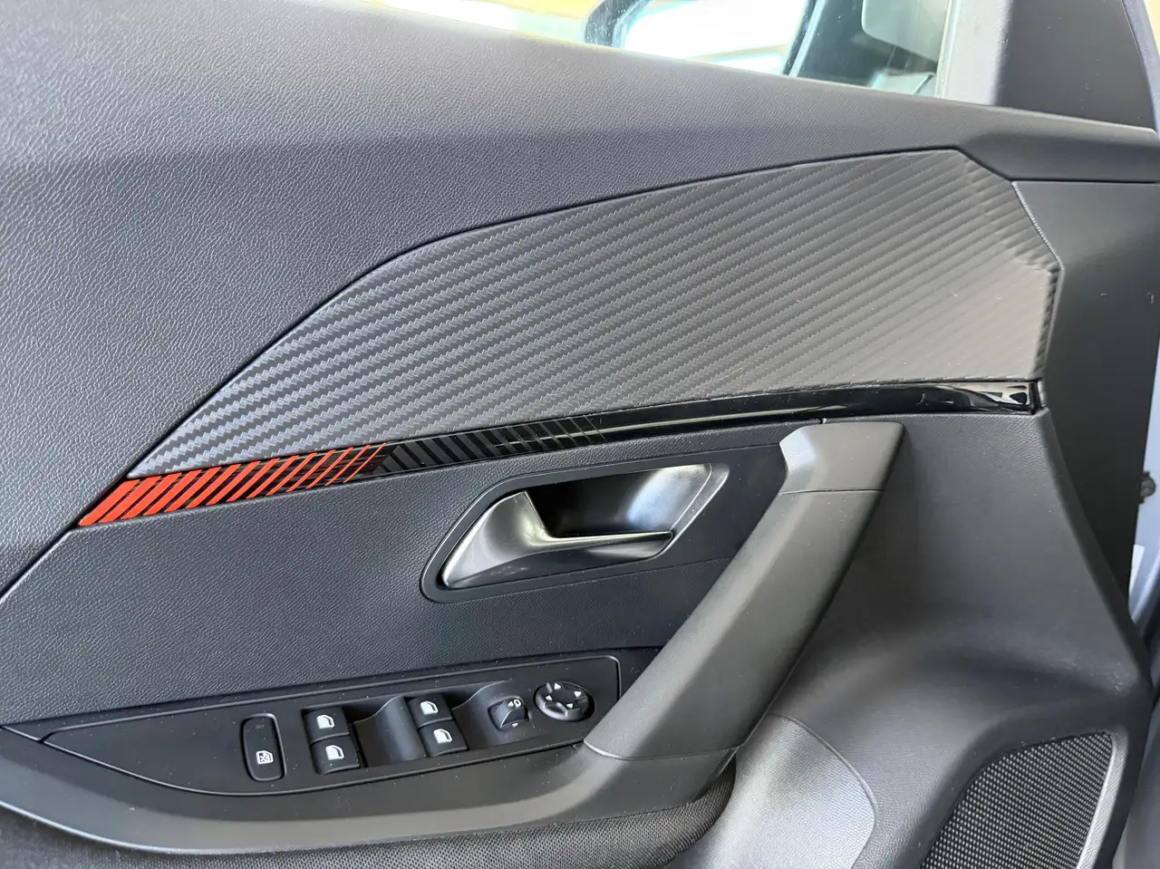 Peugeot 2008 2008 — photo 29