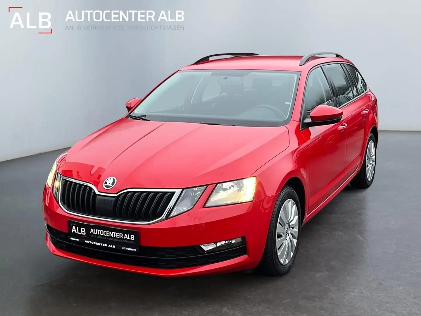 Skoda Octavia Combi Active/TEMPOMAT/AHK/1.HAND/TOP/ Rot - 1