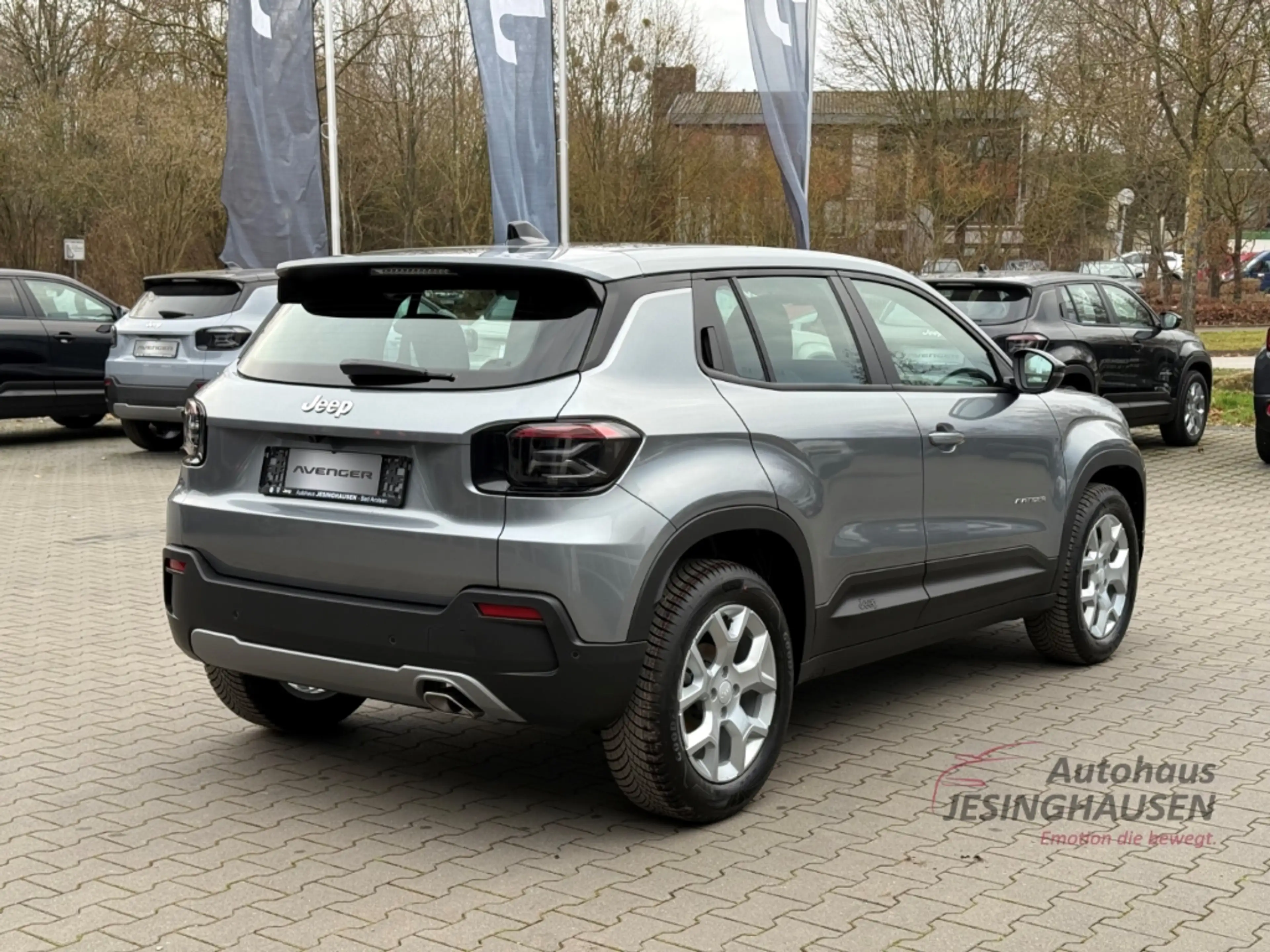 Jeep Avenger Altitude elek. Heckkl+Navi+RFK+Allwetter Navi LED — photo 5