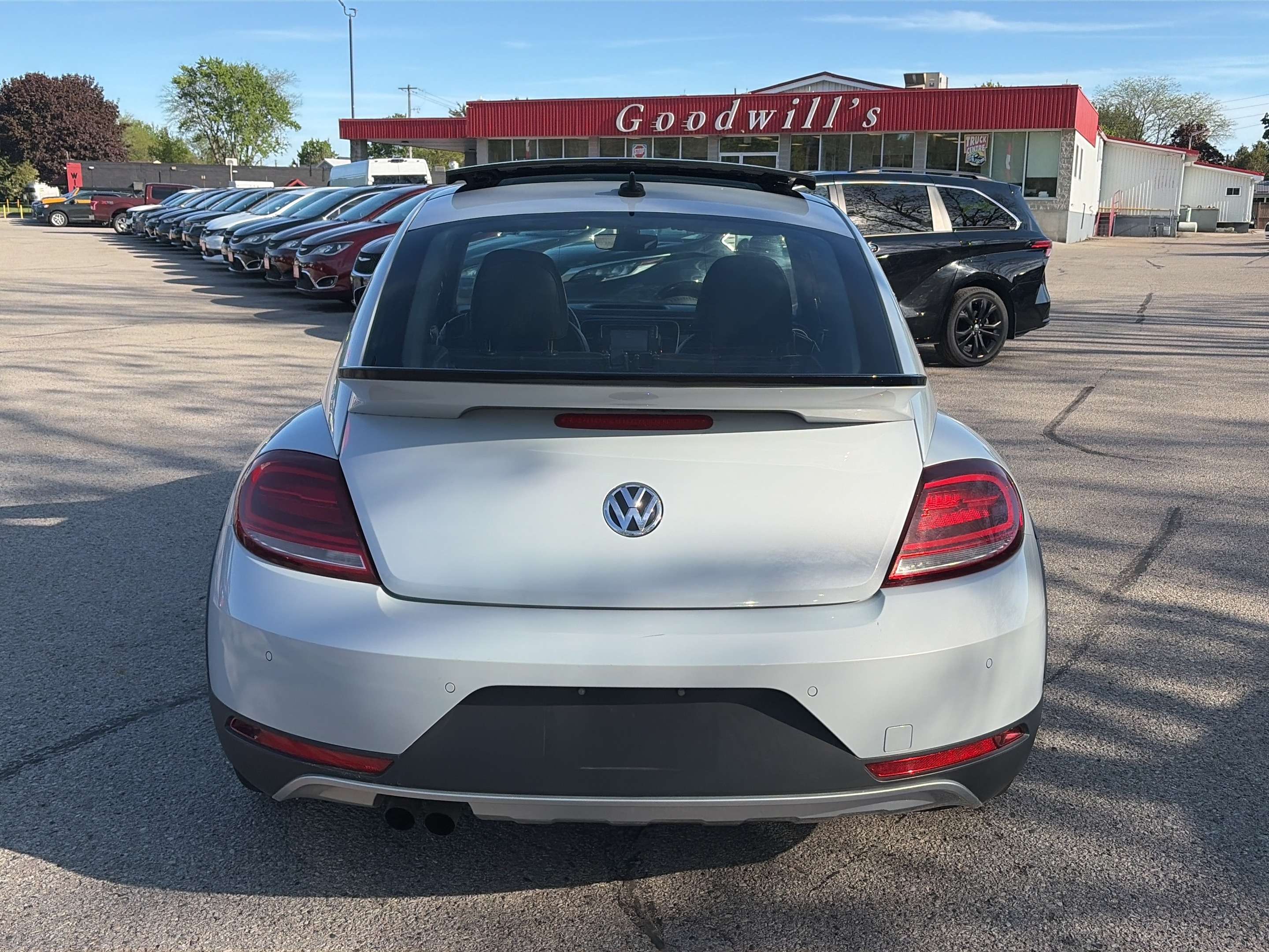 2018 Volkswagen Beetle Dune