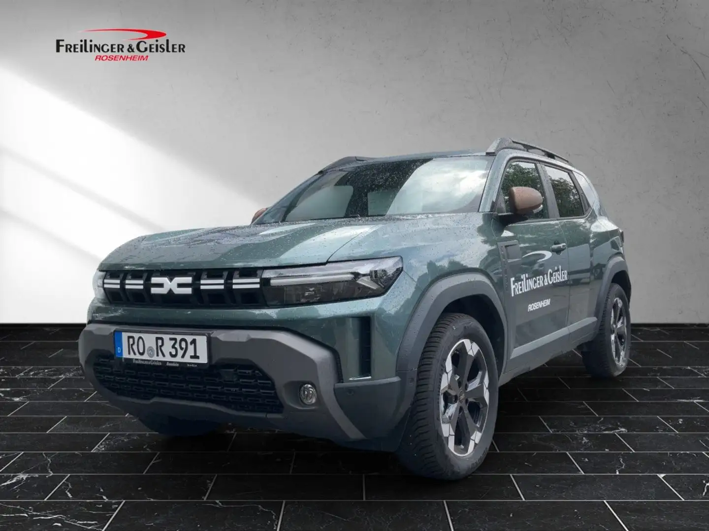 Dacia Duster TCe 130 Extreme 4x4 Sportpaket Bluetooth - 2