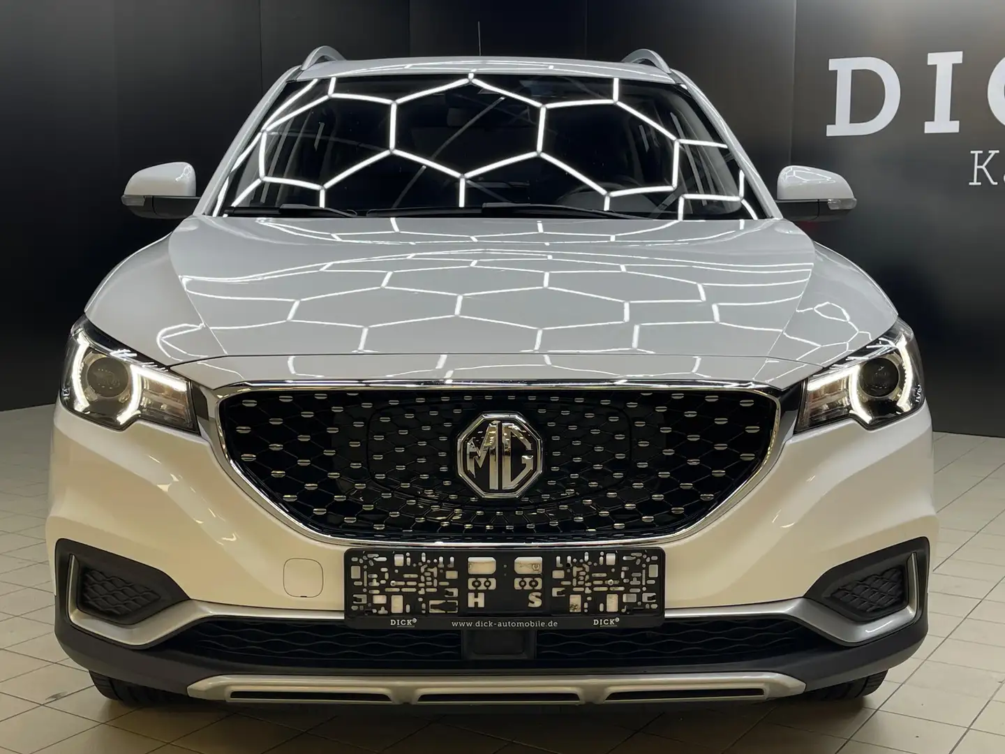 MG ZS Comf LEDER+NAVI+LED+SHZ+KAMERA+MFL+DAB+ACC Weiß - 2