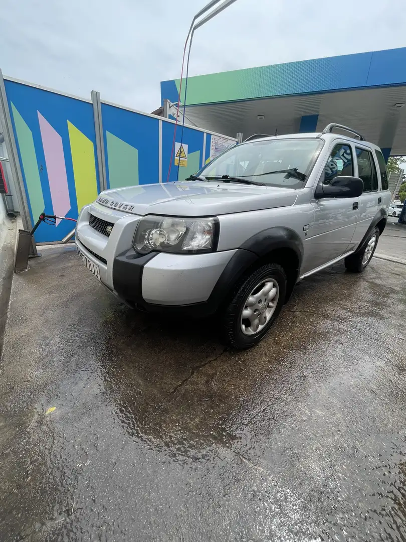 Land Rover Freelander 2.0Td4 S - 1