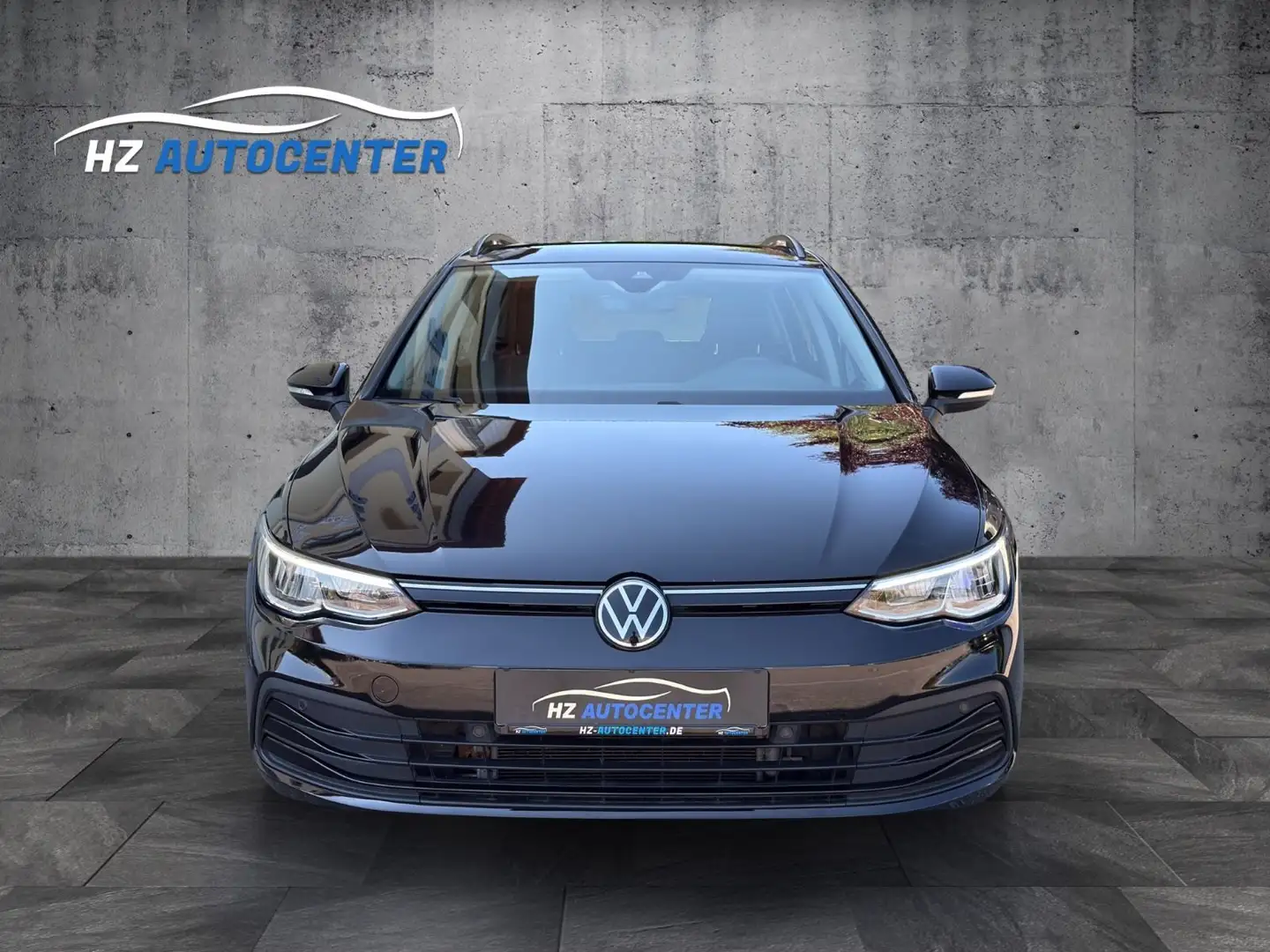 Volkswagen Golf VIII Variant Life eTSI DSG*LED*APPLE*ACC Schwarz - 2