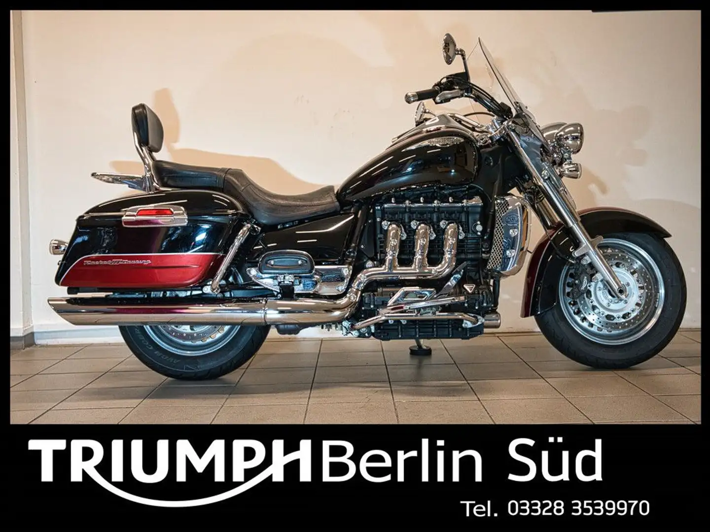 Triumph Rocket III Touring Negro - 1