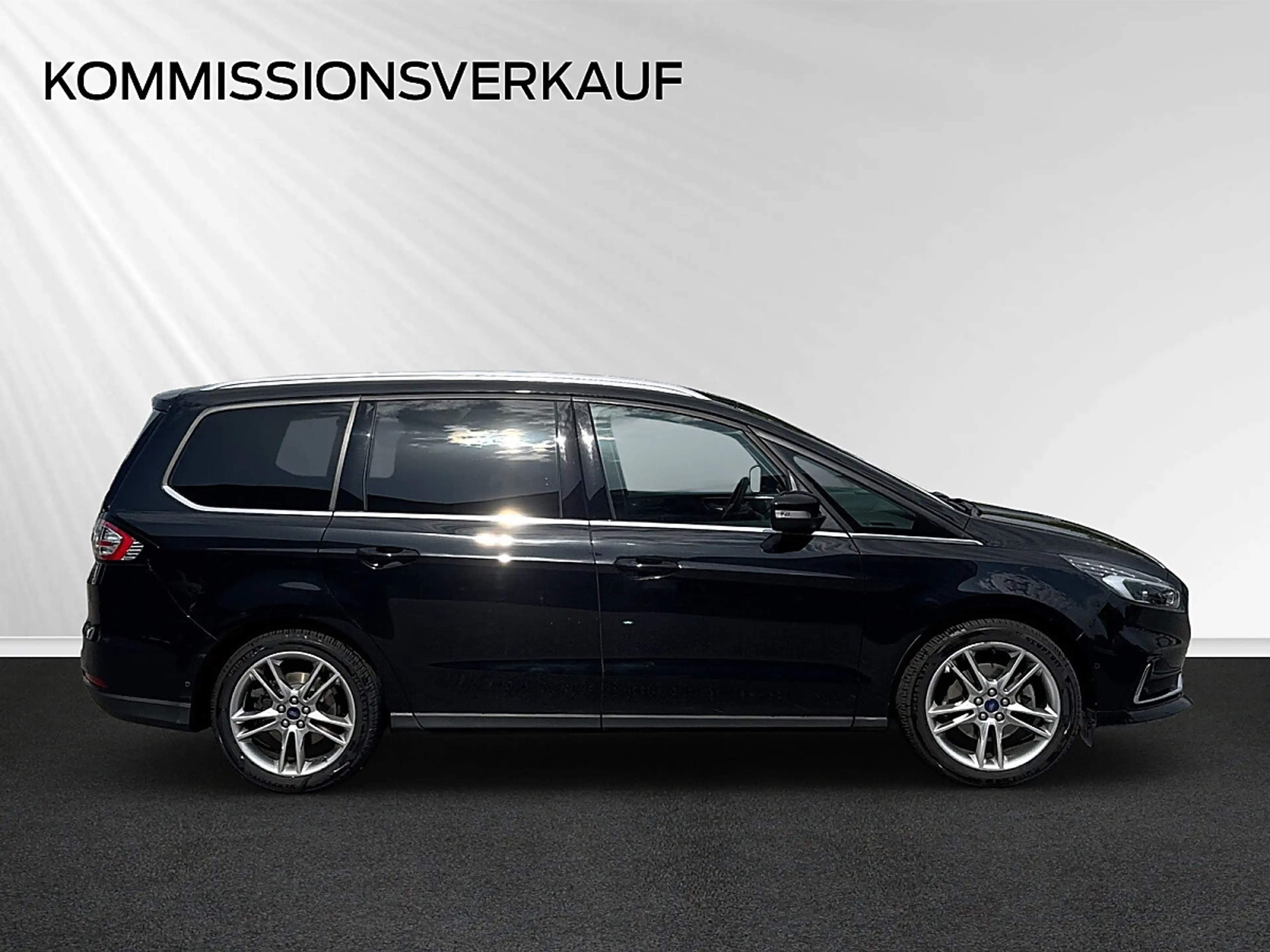 Ford Galaxy 2,5 Duratec Hybrid Titanium Aut. — photo 5